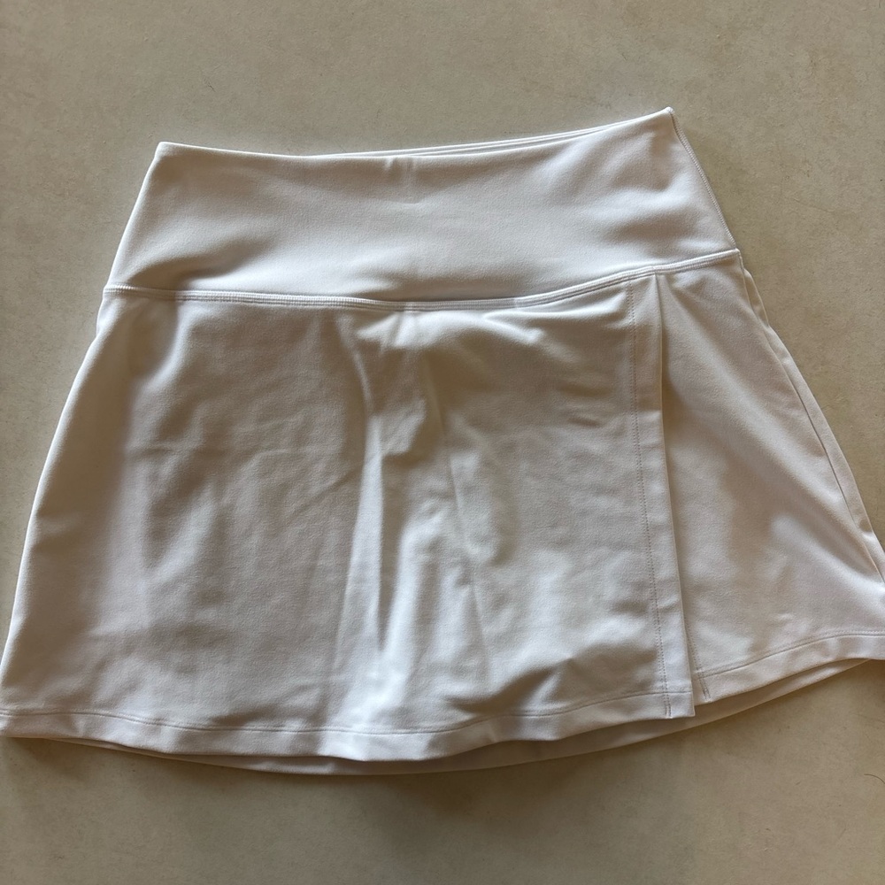 Abercrombie & Fitch White YPB SculptLUX Skirt